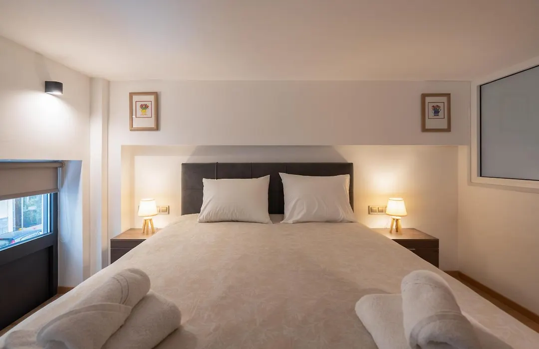 Demeter'S Loft-Stylish Exclusive Athenian Retreat-1